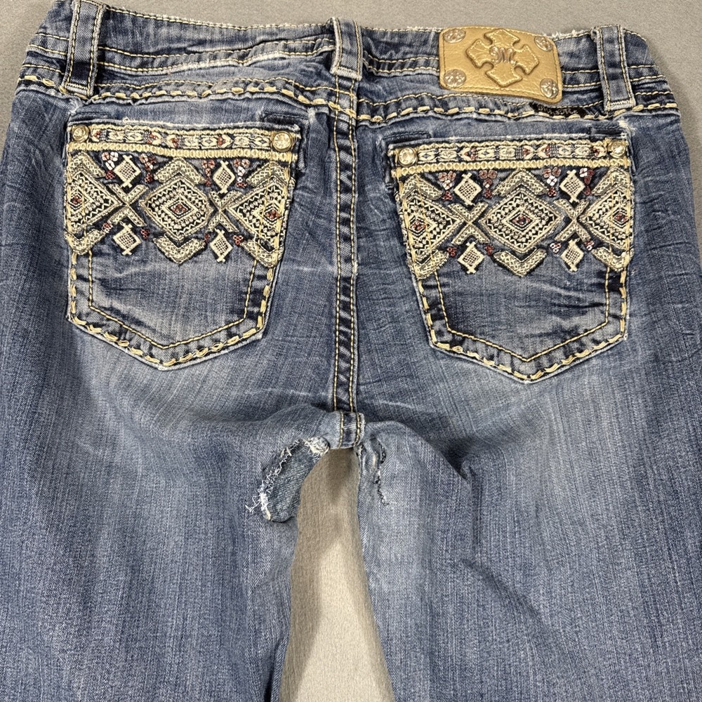 Miss Me 30x32 Mid-Rise Boot Jeans TRIBAL Embellished WHISKERING THICK STITCH - Picture 3 of 11